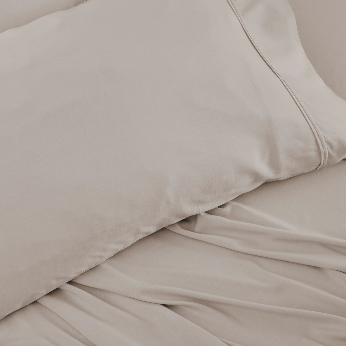 Hyper-Linen Pillowcase Set