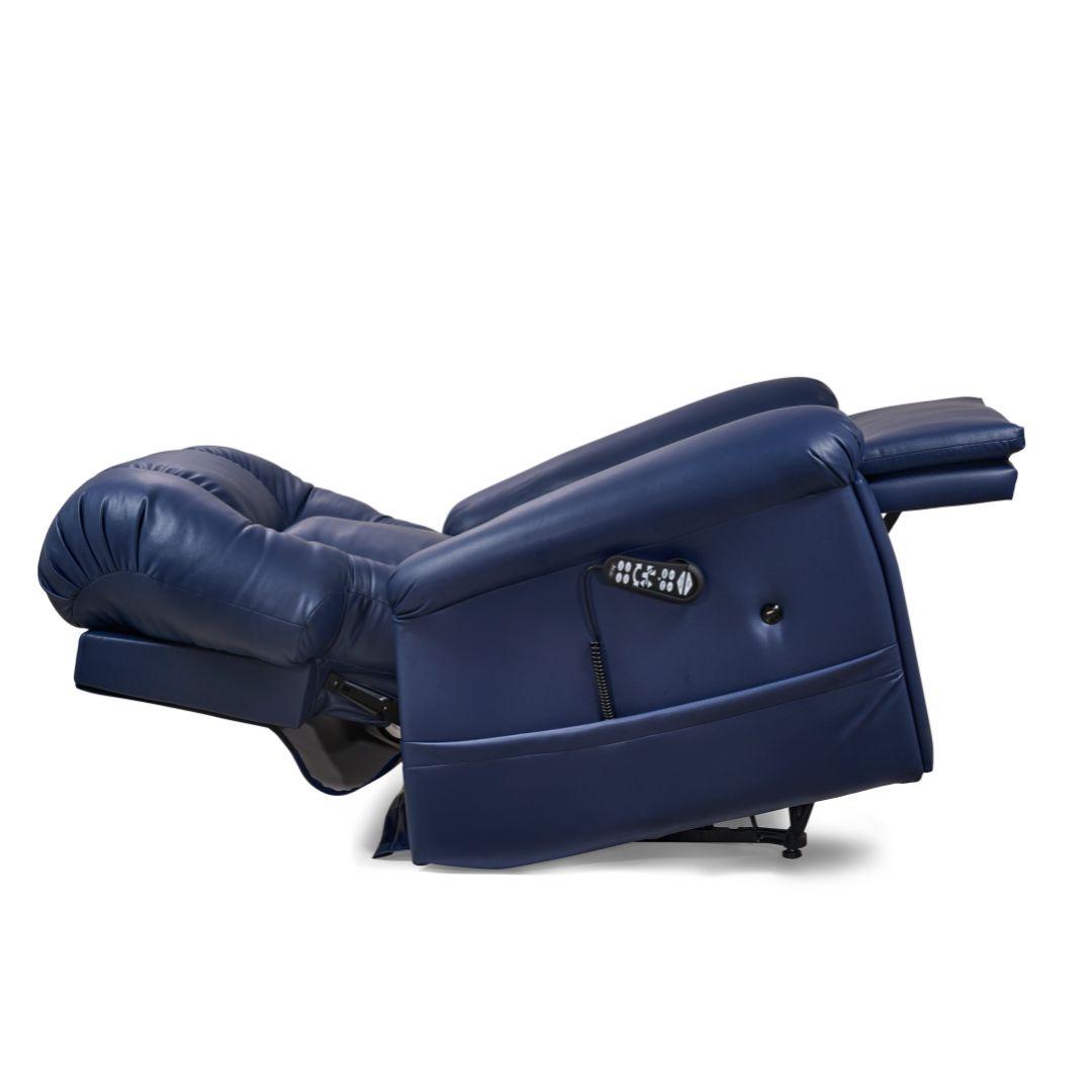 Artemis II Med/Lrg Lift Recliner Golden Technologies Ultra Comfort