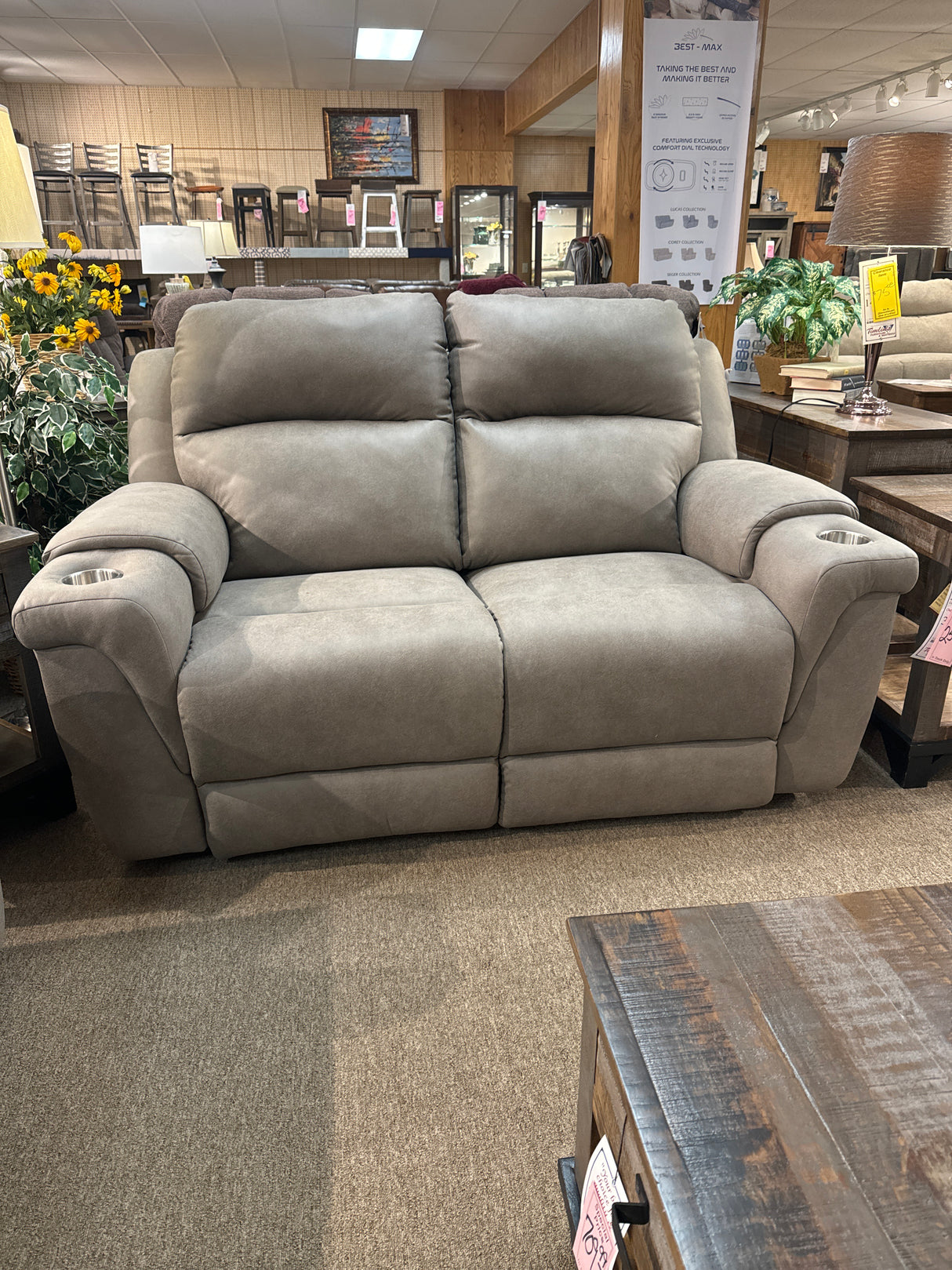 BONO RECLINING LOVESEAT