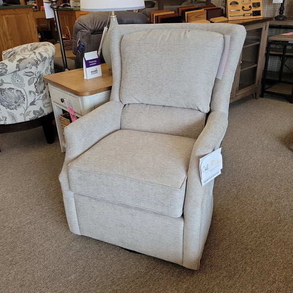 Loren Chair