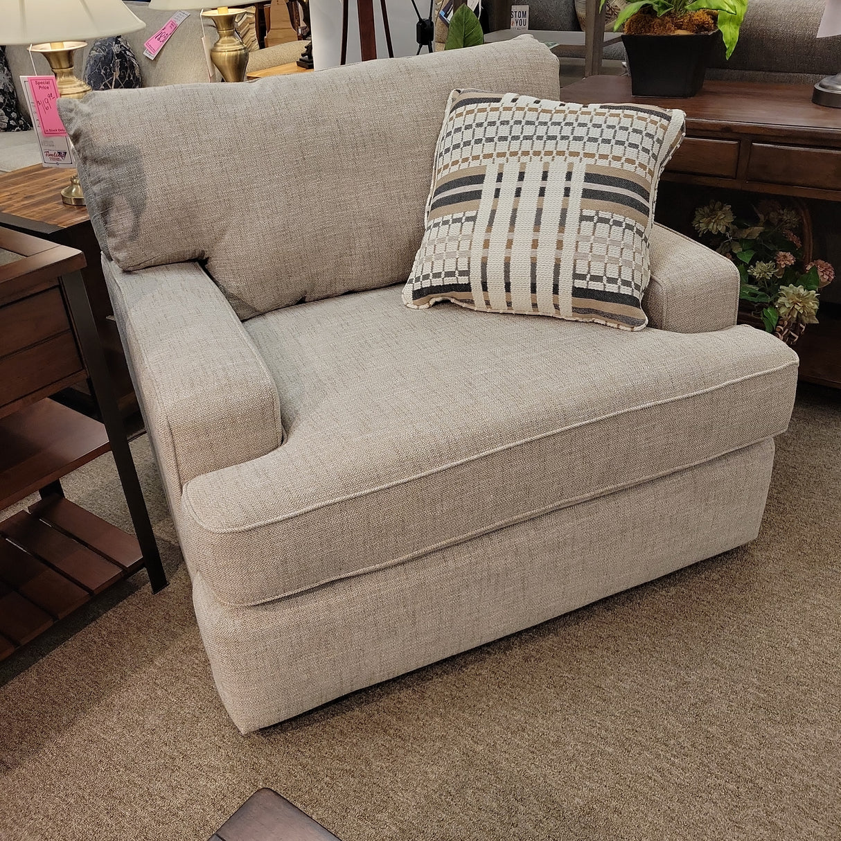 Anderson Chair 1/2 Closeout