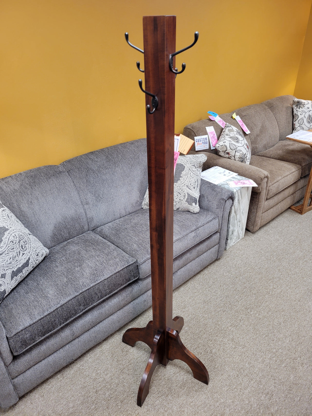 Maple Ridge Coat Tree