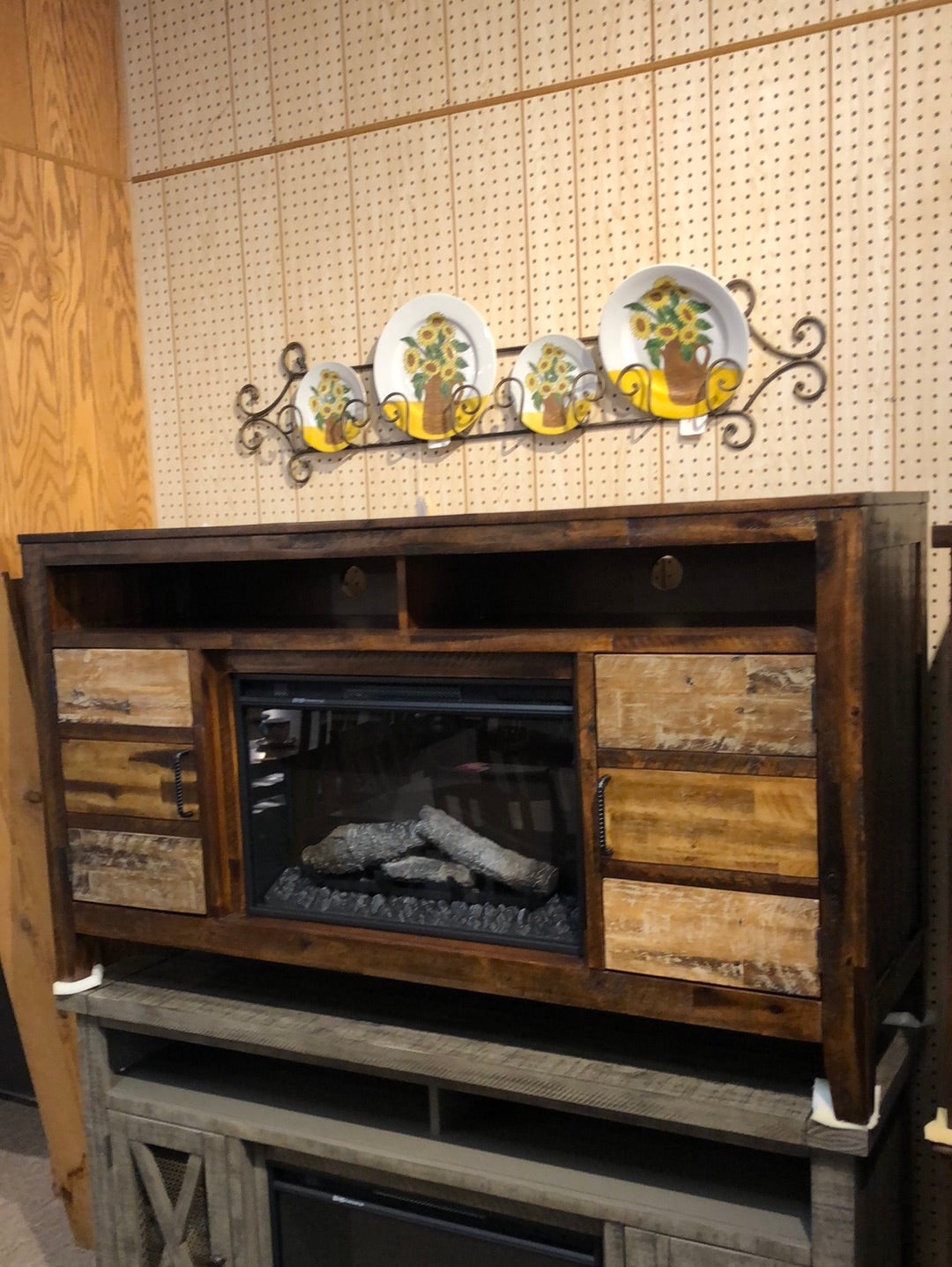 Painted Canyon 60" Fireplace