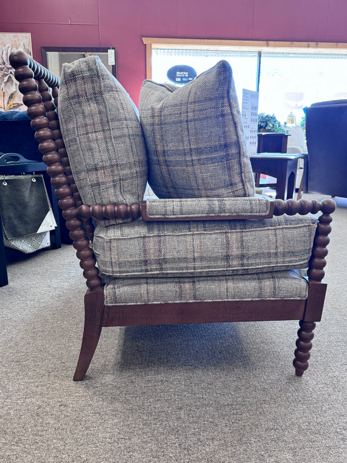 1301-56 Sahara Settee