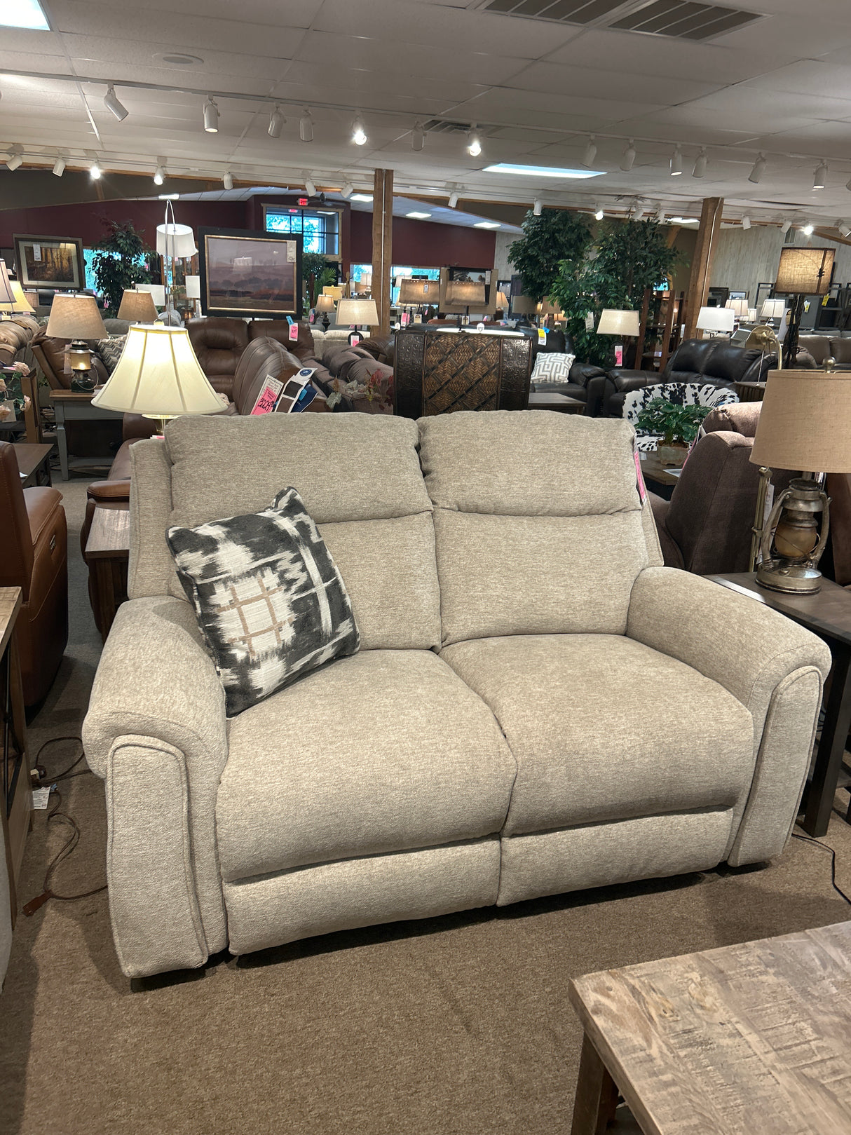 Bellingham Reclining Loveseat Closeout