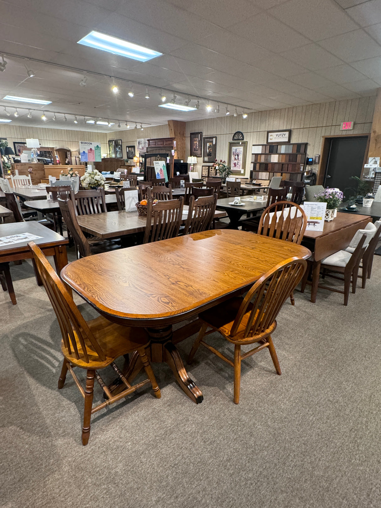 Laminated Double Pedestal Dining Table w/2-12" Leaves