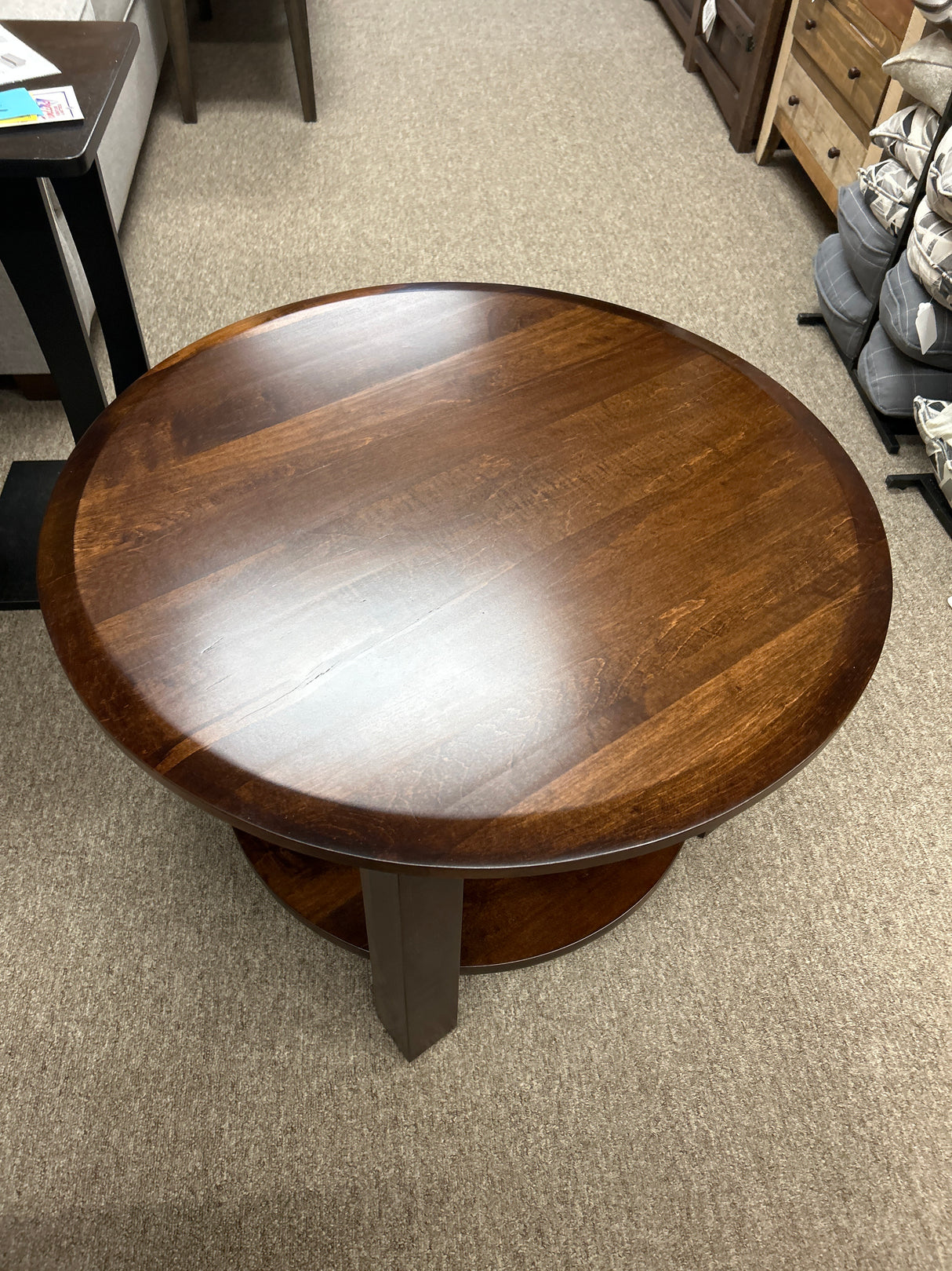 Stone Lake Round Cocktail Table