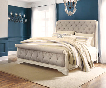 Queen Sleigh Rails Realyn Chipped White