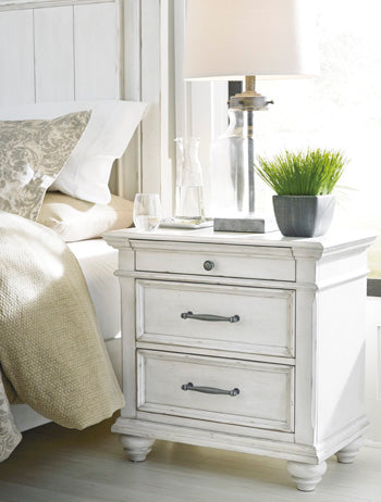 Three Drawer Night Stand Kanwyn Whitewash