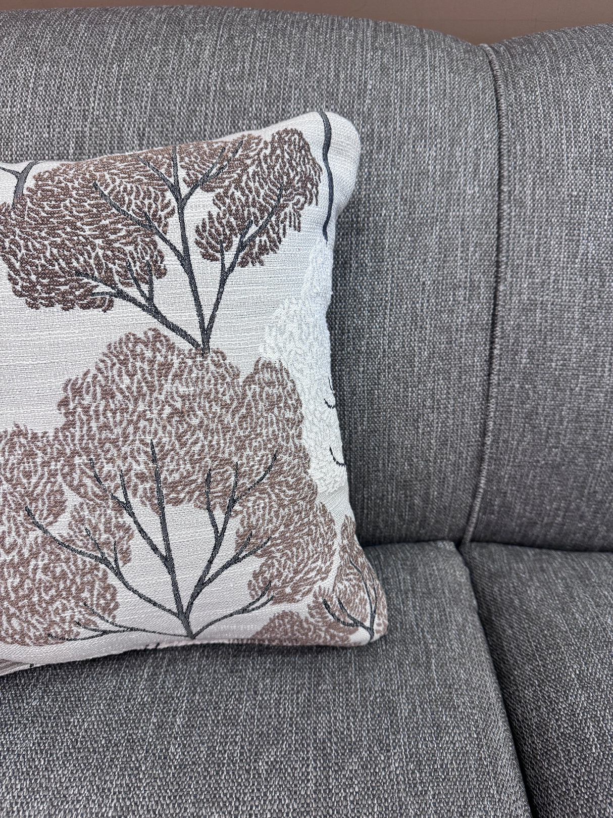 2201 Sofa
