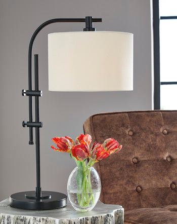 Metal Accent Lamp (1/CN) Baronvale Black