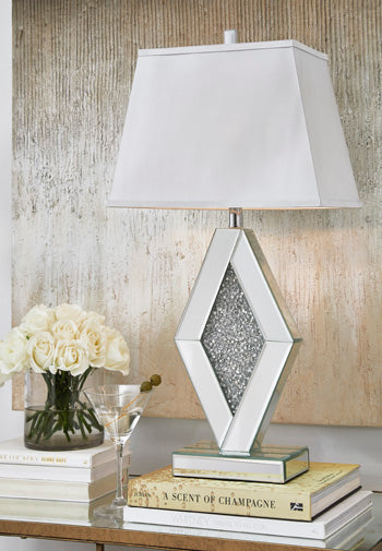 Mirror Table Lamp (1/CN) Prunella Silver Finish