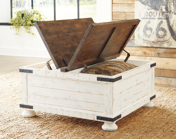 Cocktail Table with Storage Wystfield White/Brown