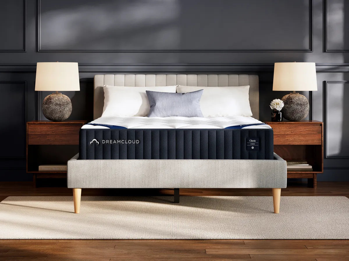 Full Mattress DreamCloud Classic Hybrid