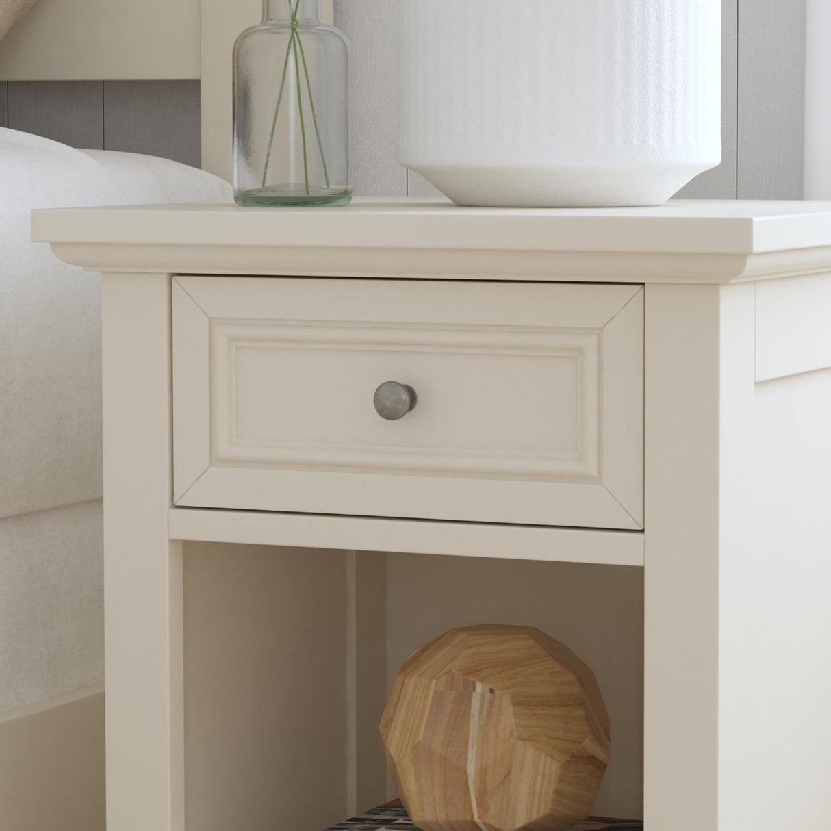 Homestyles Nightstand 5530-42