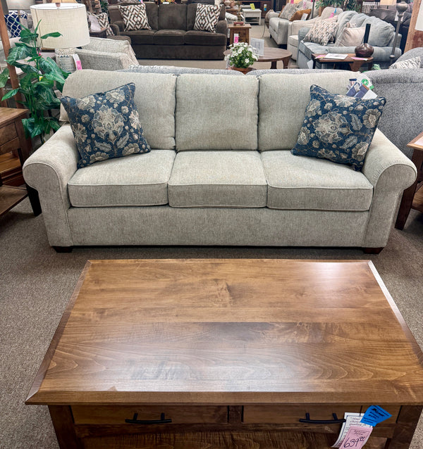 Thornton Sofa 5535-31