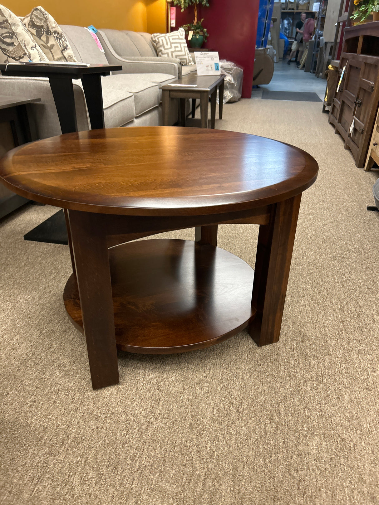 Stone Lake Round Cocktail Table