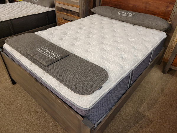 Aria Plush Mattress