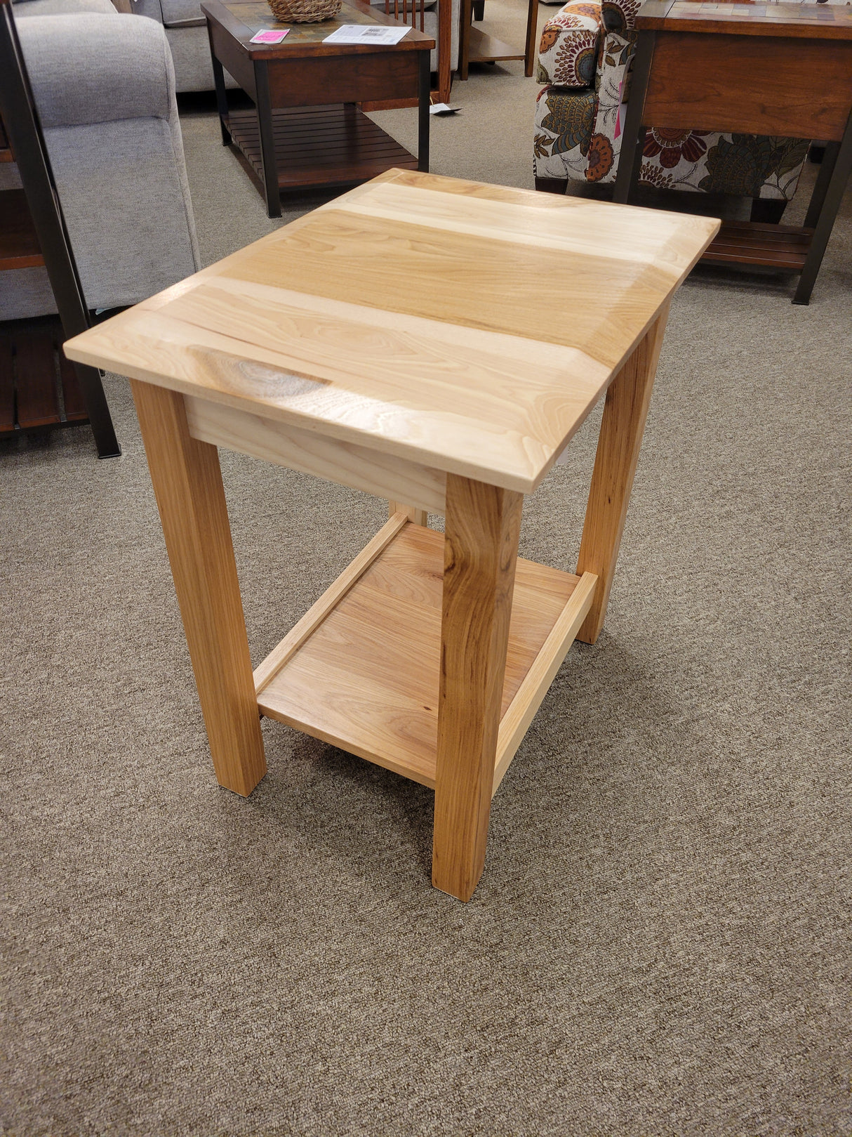 Maple Ridge Small End Table