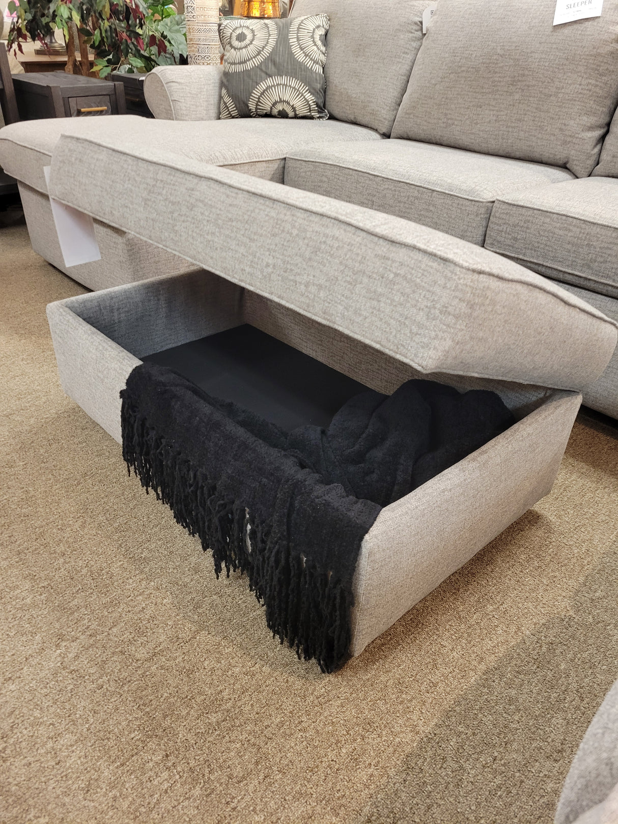 Malibu Storage Ottoman 2400-81