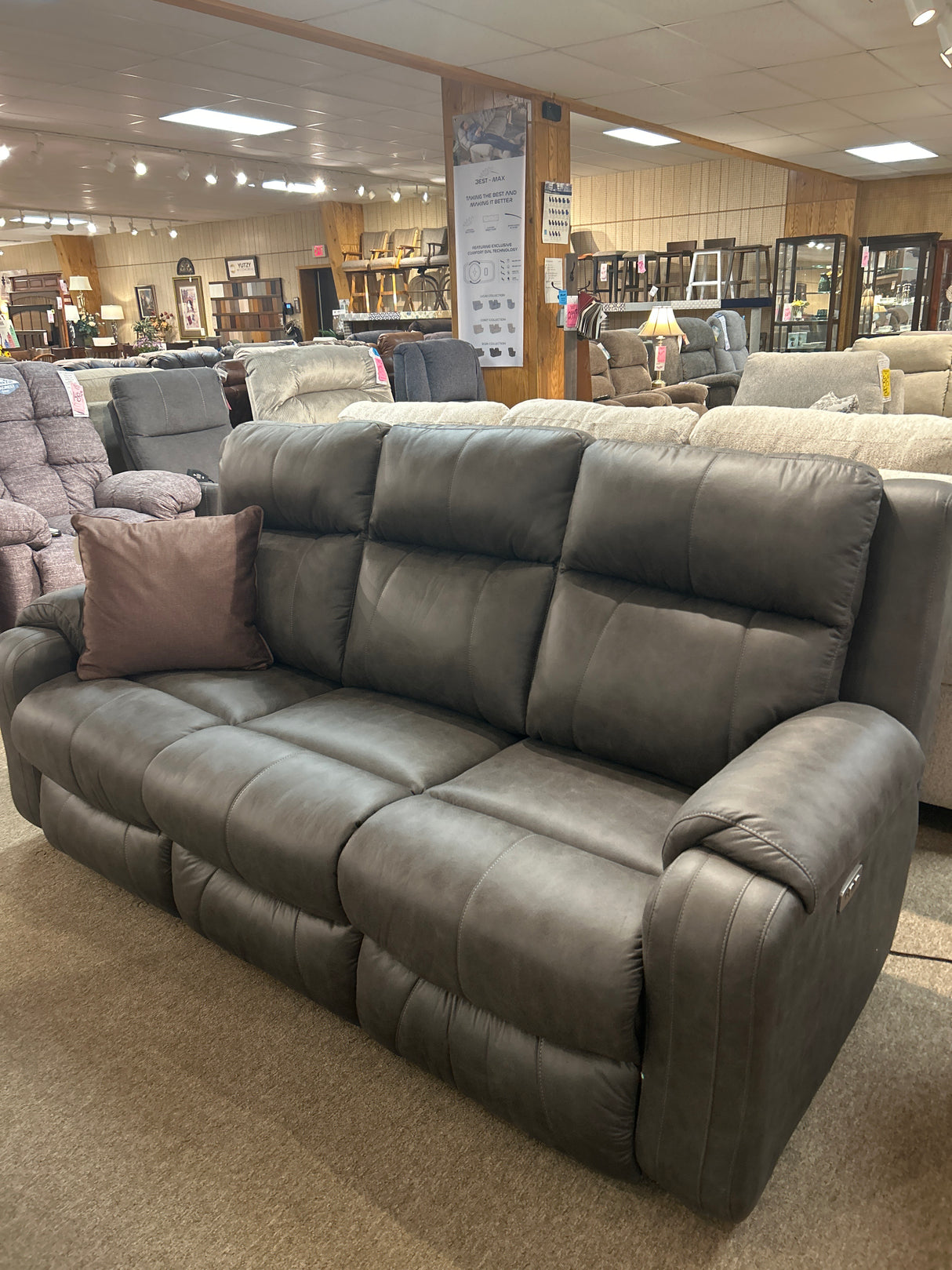 Contour Reclining Sofa