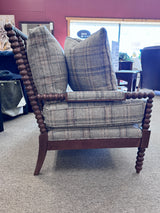 1301-56 Sahara Settee