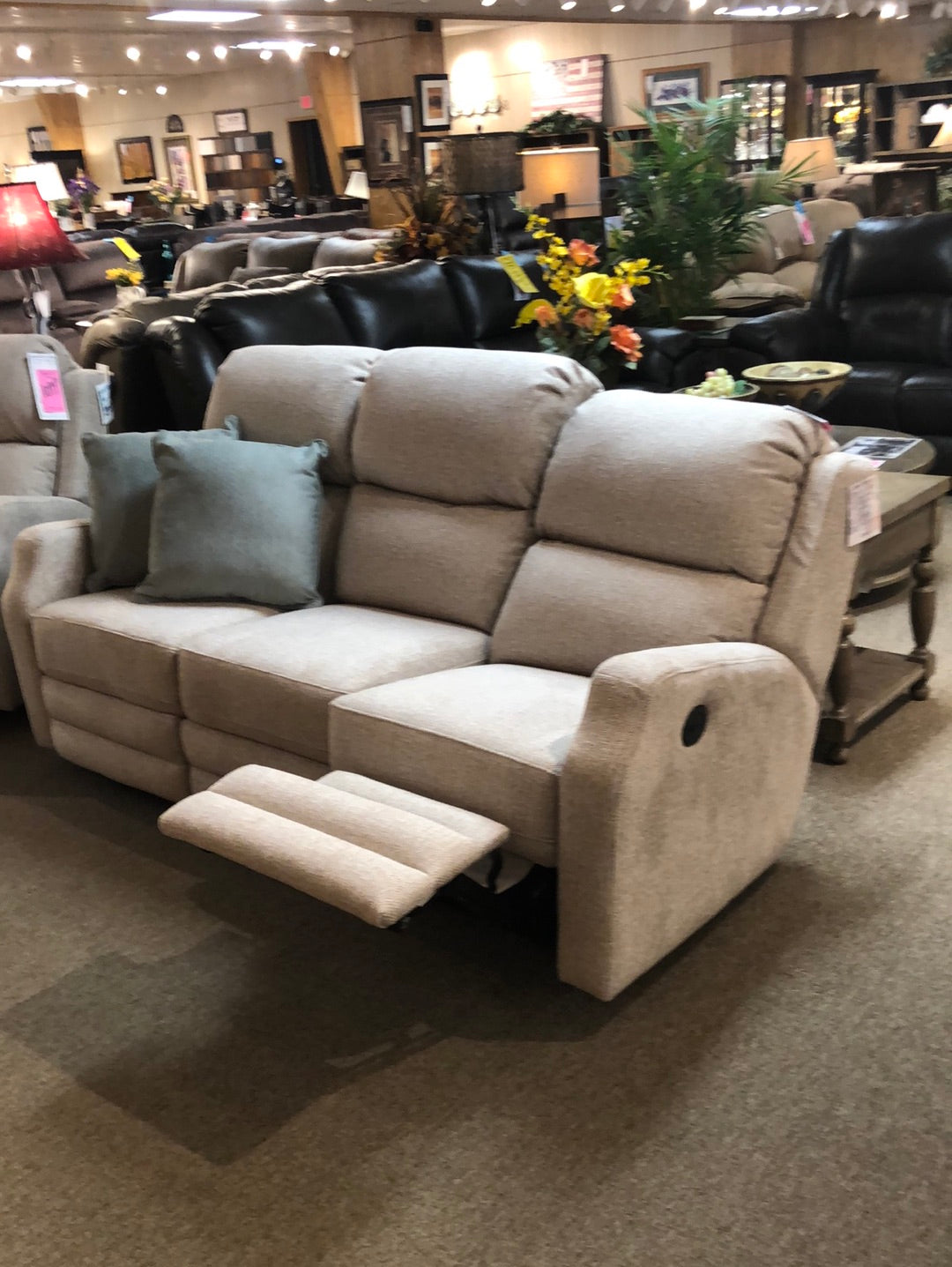 EZ1A01 RECLINING SOFA