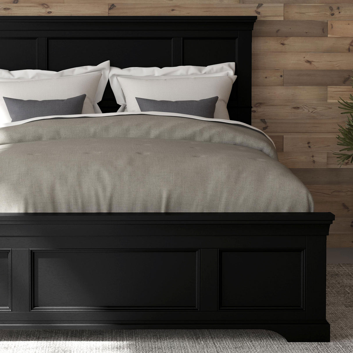 Homestyles Queen Bed 5531-500