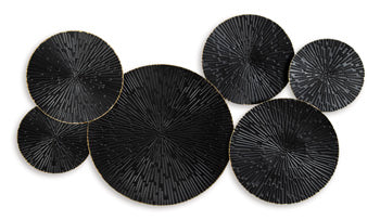 Wall Decor Rhetlen Black/Gold Finish
