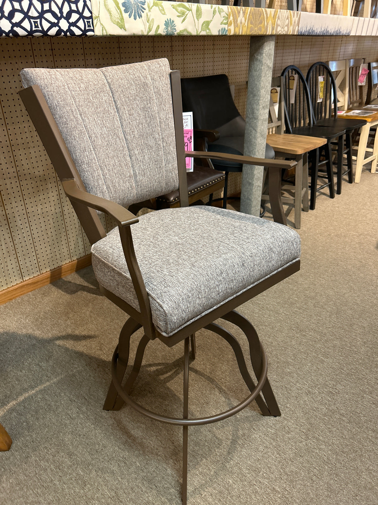 Montana Arm 30" BRBZ MajGry