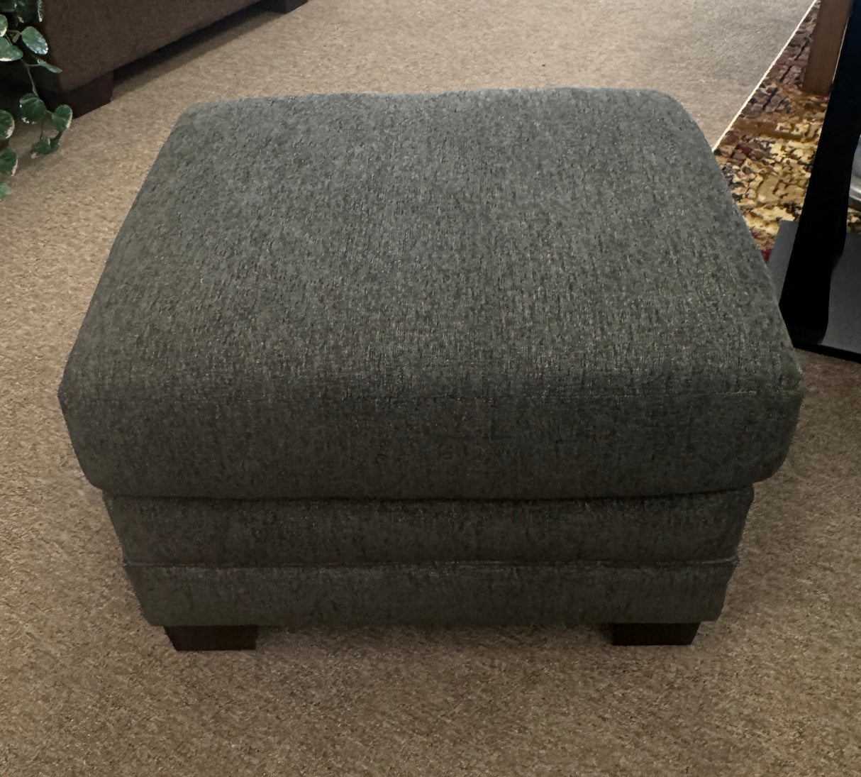 Dawson Ottoman 1D07