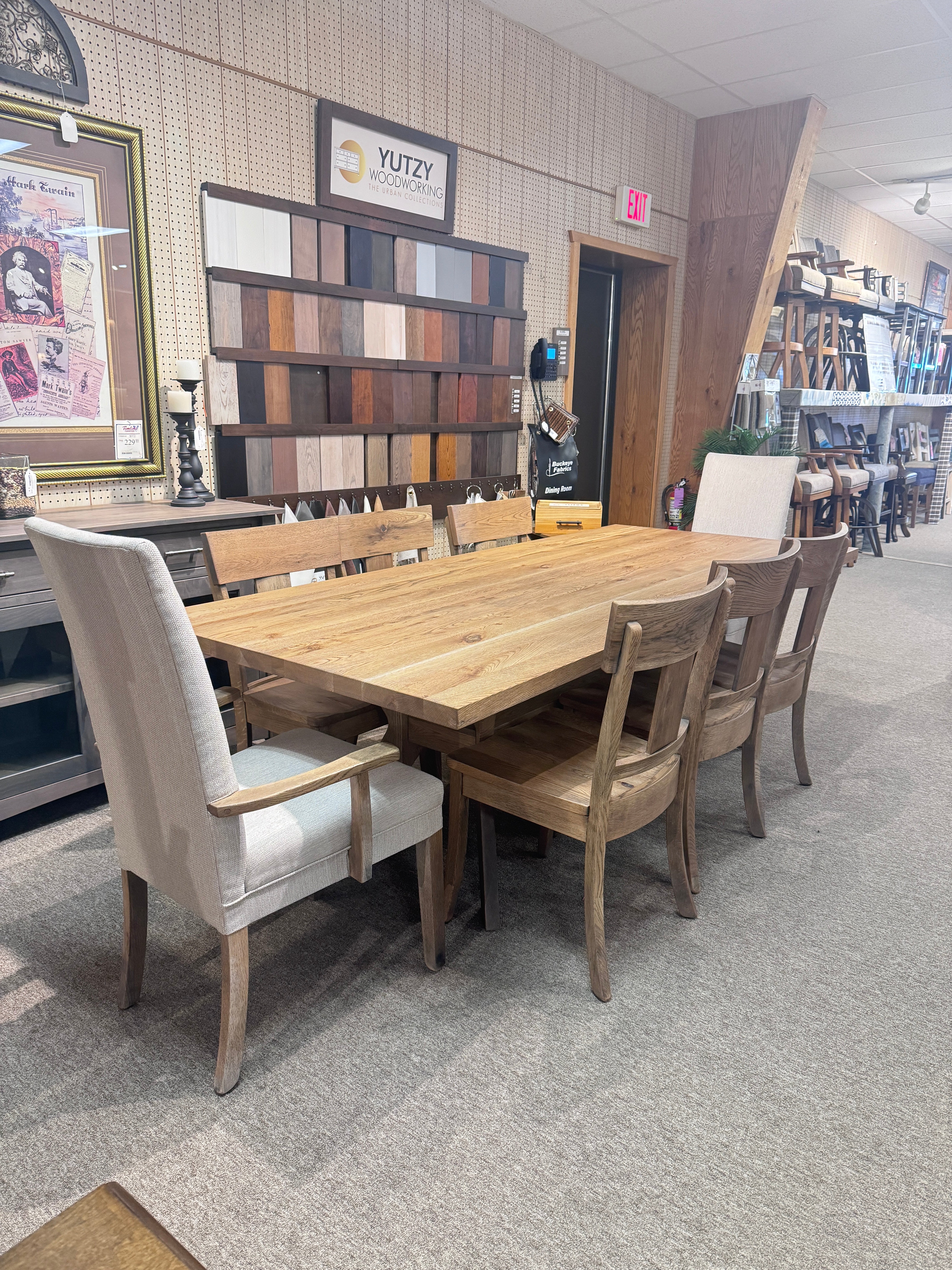Yutzy RetreatWhiteOak 4296/511S 9PC Dining Group