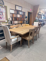 Yutzy RetreatWhiteOak 4296/511S 9PC Dining Group