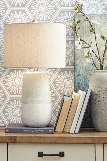 Ceramic Table Lamp (1/CN) Shavon Beige/White
