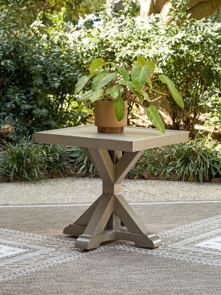 Outdoor Revare Beach End Table
