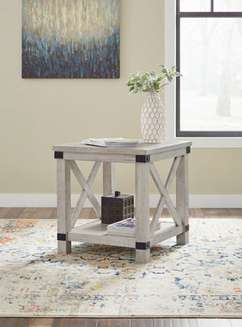 Rectangular End Table Carynhurst Whitewash