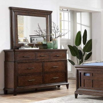 Kentwood 62" 7 Drawer Dresser