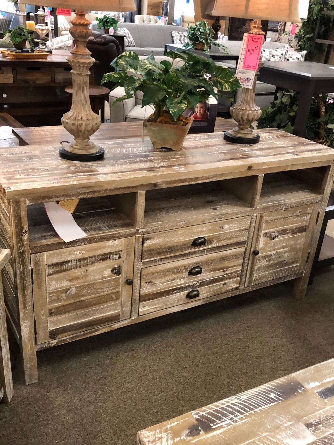 Artisans Craft 60" Media Console