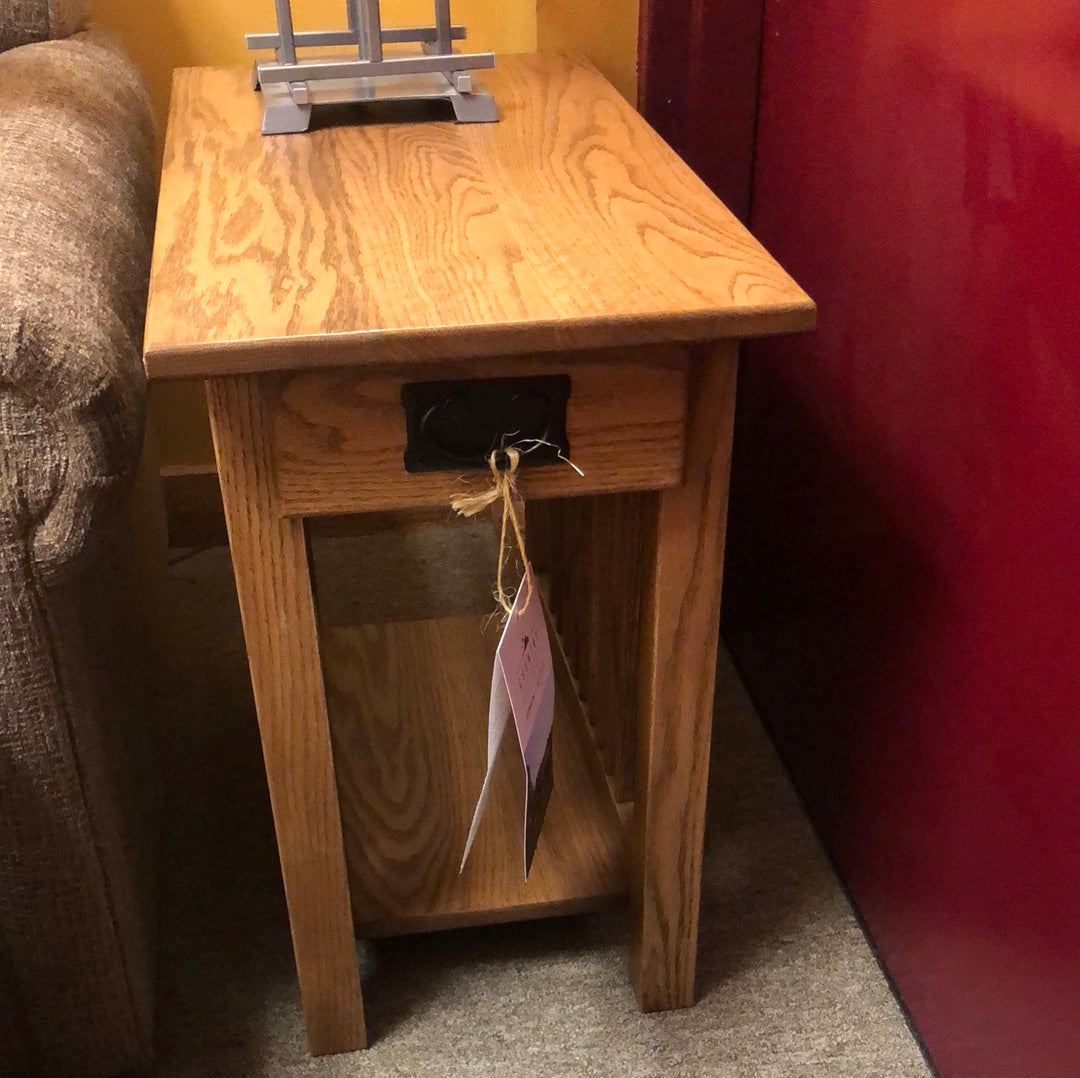 Amish Mission Chairside Table