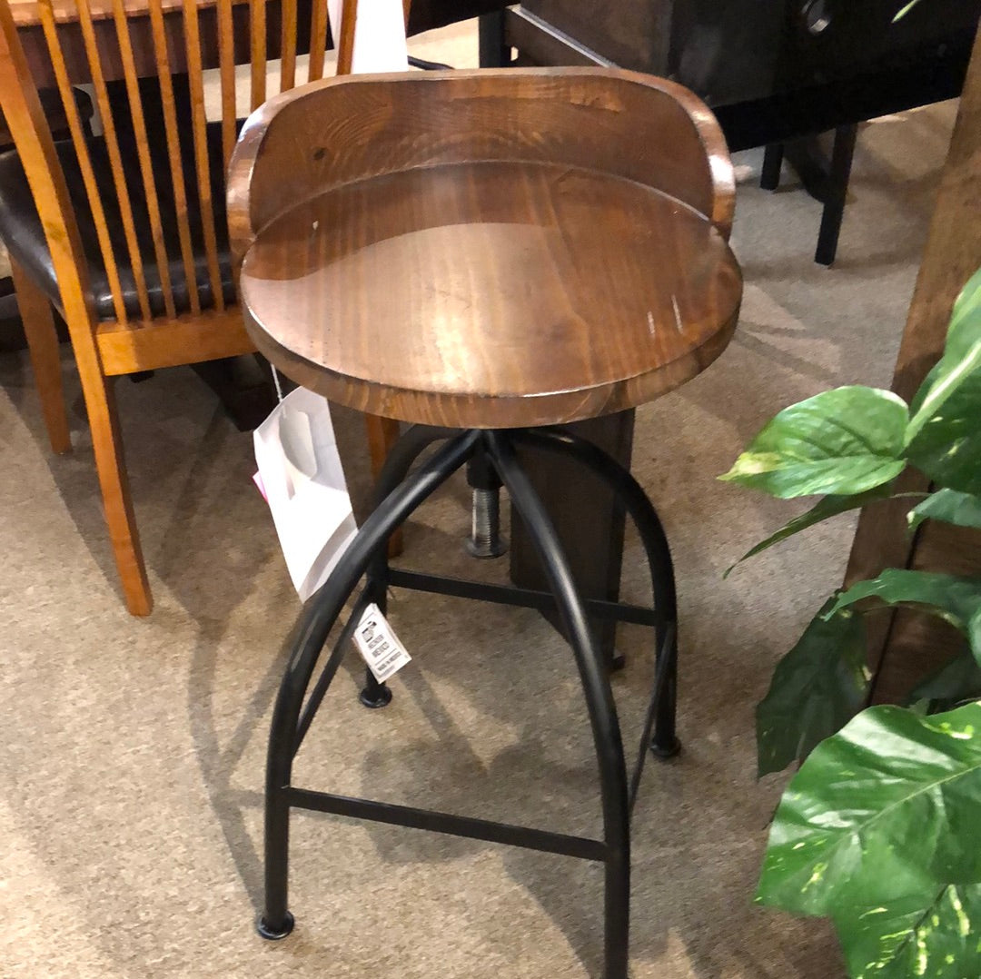 Pueblo Swivel Stool