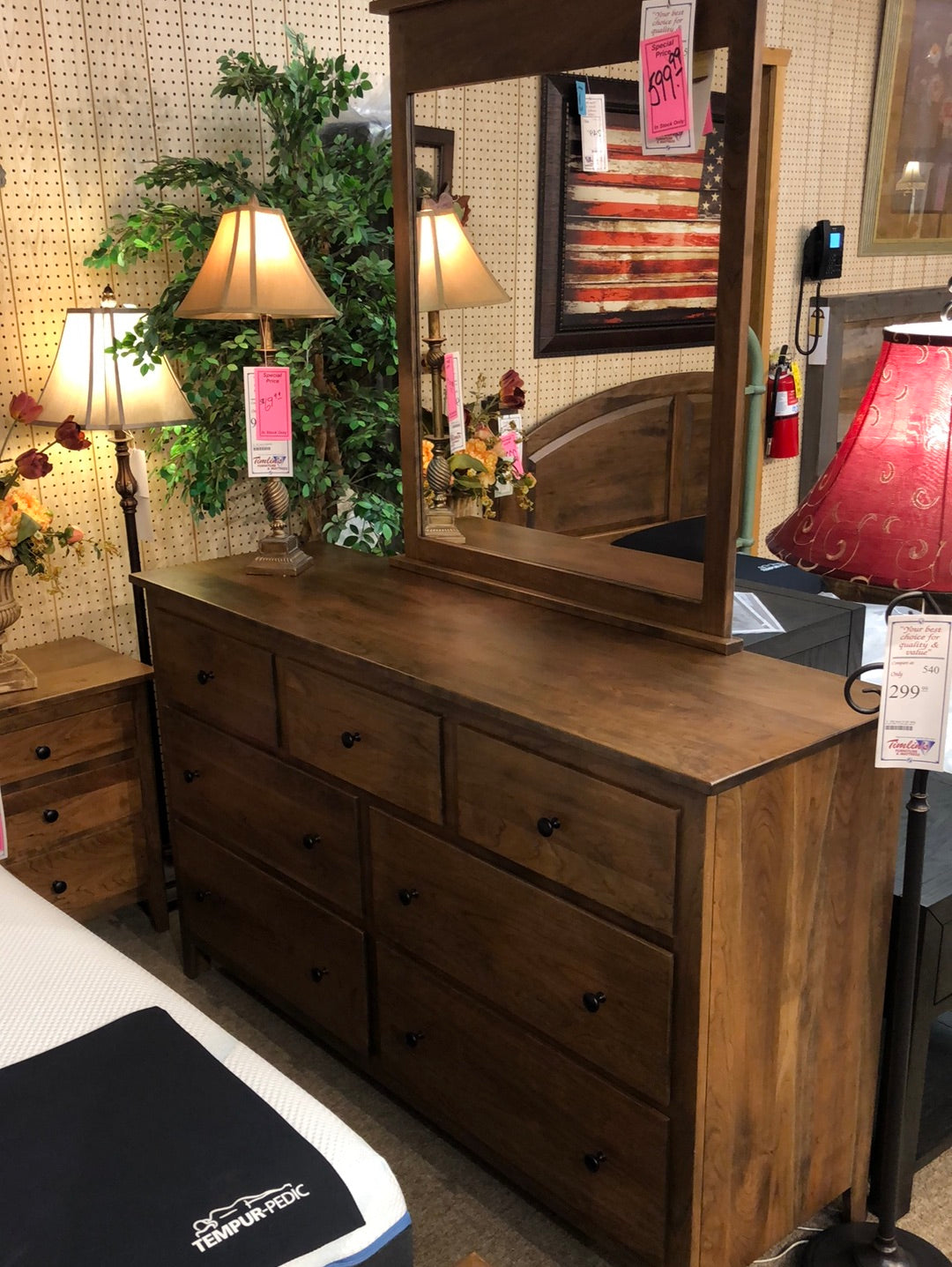 Jamestown 7 Drawer Dresser