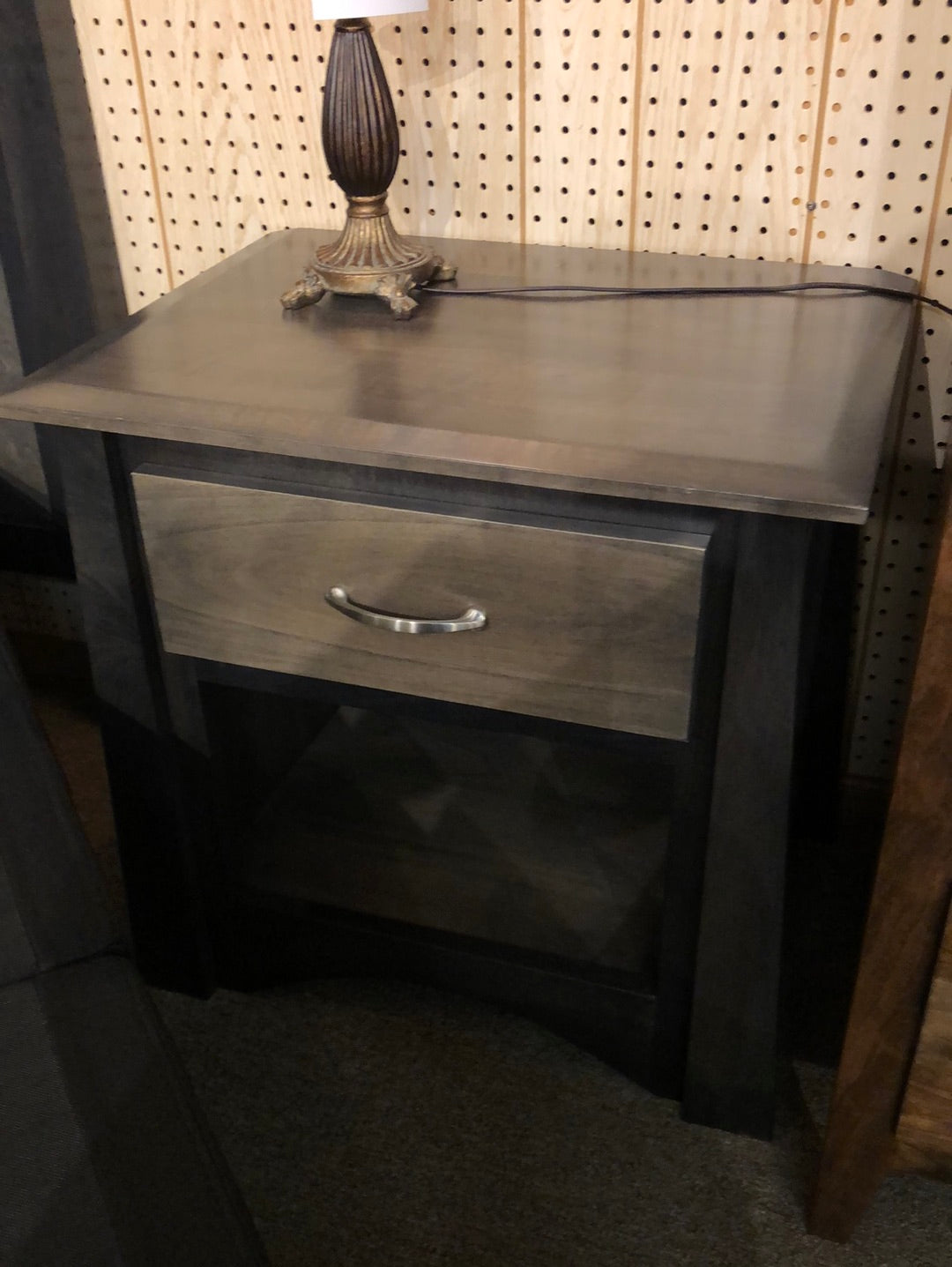 Maple Ridge 1 Drawer Night Stand