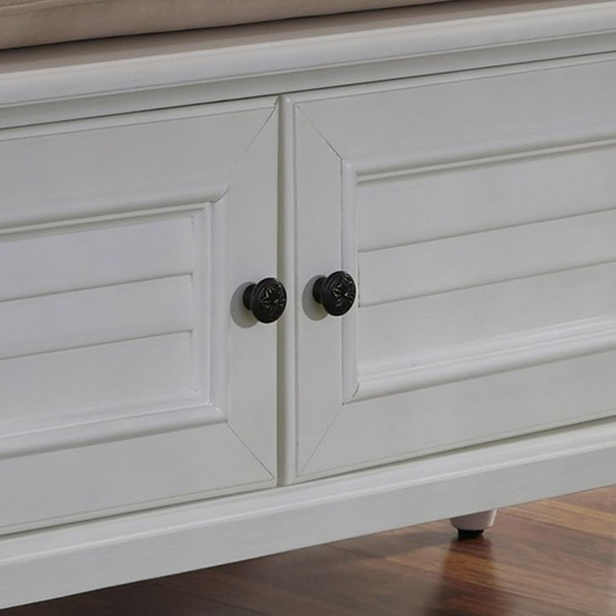 Homestyles Storage Bench 5543-26