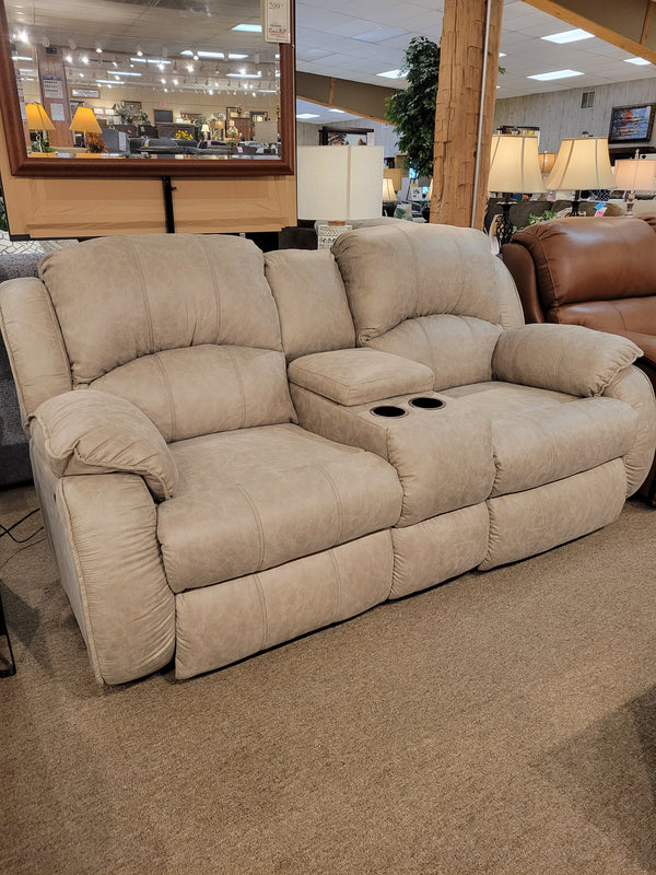 Cagney Loveseat Console